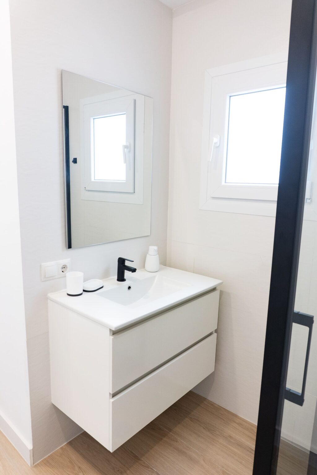 En-suite bathroom